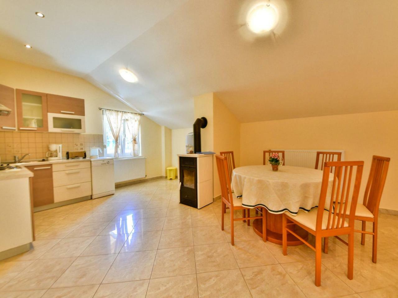 Apartment Olga-5 By Interhome Banjol ภายนอก รูปภาพ